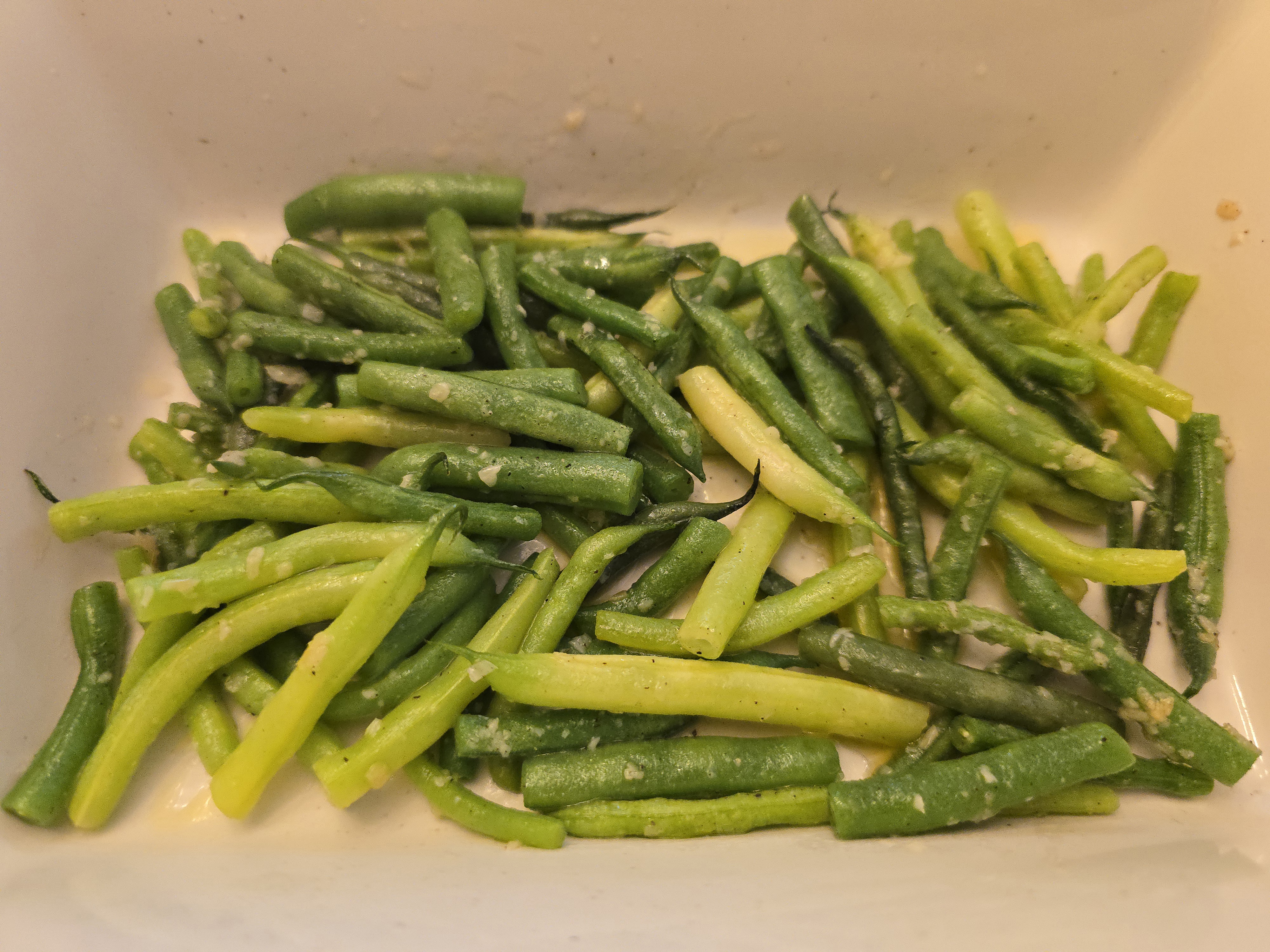 Garden harvest, first beans 2025 the other day